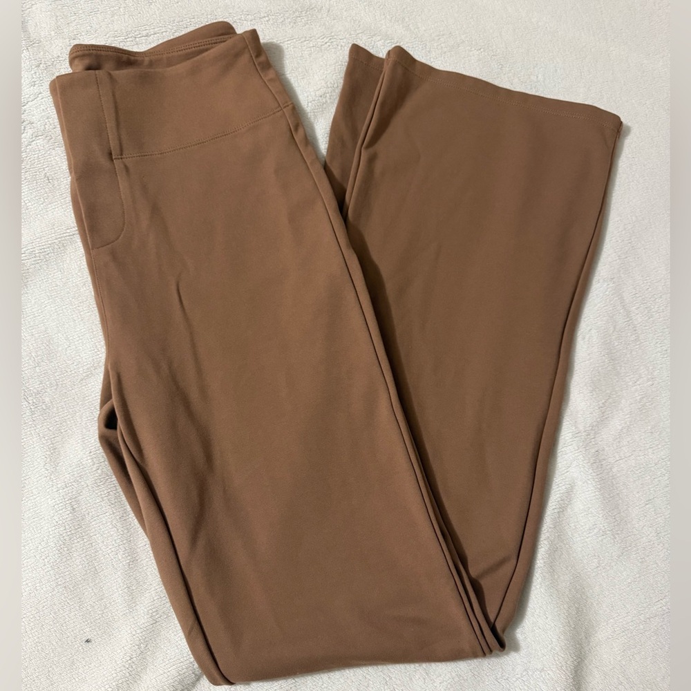 HALARA Tan flare -Leg Pants